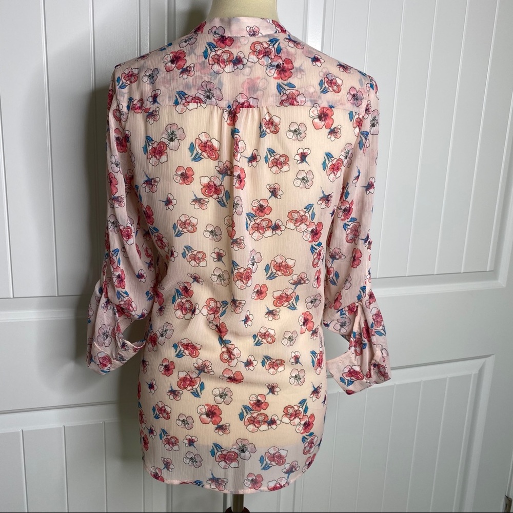 5/$25! Kut from the Kloth floral jasmine blouse size XS - Picture 3 of 4